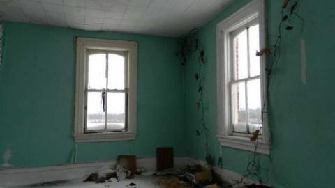 Polka Dot Door Gang House - North Perth, Ontario