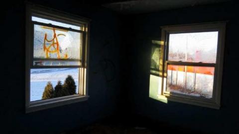 Inner City Horror Story - Between-Church-and-Lumber29.jpg