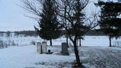 Wintertime with the Hammonds - Hammond-Cemetery3.jpg