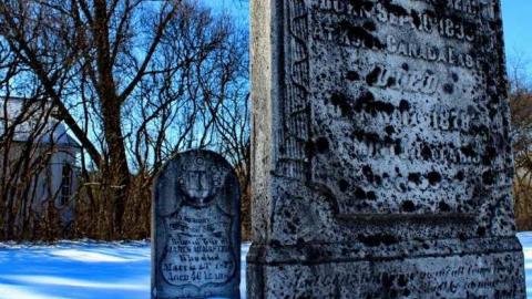 Snowed in - Killean-Pioneer-Cemetery-183242.jpg