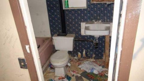 Feb 2013 #2 - Old-White-House-Lower-Baseline9.jpg