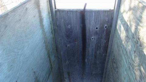 Feb 2013 - Buffalo-Compound28.jpg