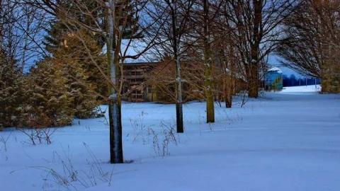 Winter Inn - Southgate, Ontario