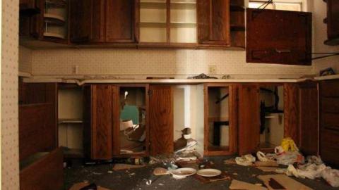 Feb. '13 Visit - The-Plainsman-Restaurant240.jpg