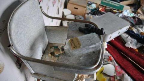 White In The Middle photo 4