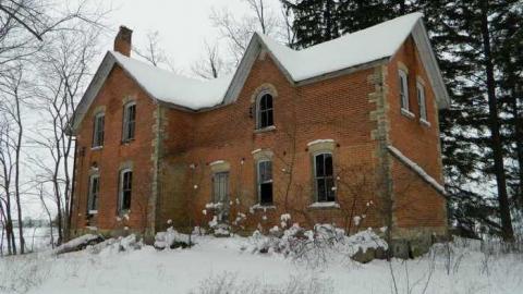 Possum Hook House - Hung-Up-On-Line-8959.jpg