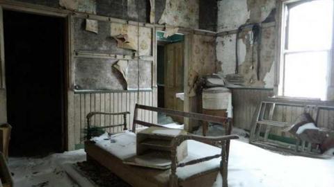 Possum Hook House - Hung-Up-On-Line-8947.jpg