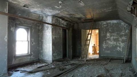 Possum Hook House - Hung-Up-On-Line-8970.jpg