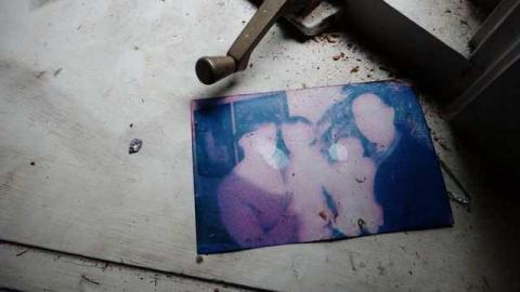 Ugly With a View - Green-Hill-Side36.jpg