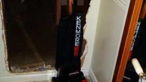 Ugly With a View - Green-Hill-Side38.jpg