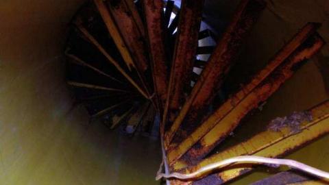 Art Along The Watchtower - Van-Der-Hart32.jpg