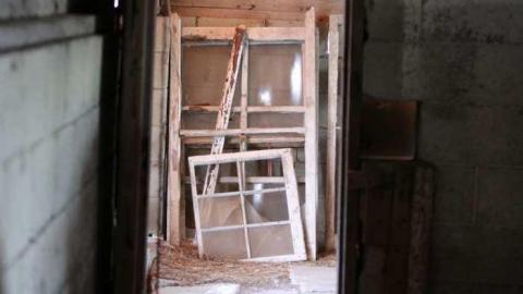 Before demo after locked up - Leslies-demise28.jpg