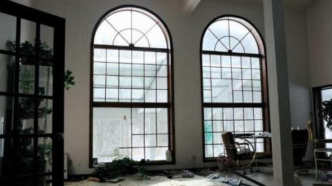 Early March 2013 - Abandoned-Cat-Lady-House269.jpg