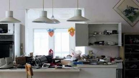 Early March 2013 - Abandoned-Cat-Lady-House272.jpg