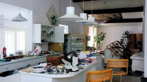 Early March 2013 - Abandoned-Cat-Lady-House273.jpg