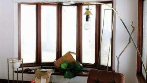 Early March 2013 - Abandoned-Cat-Lady-House275.jpg