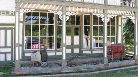 Commanda General Store photo 3