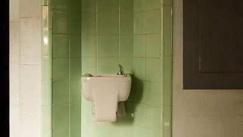 Oct '09 - A Chance Encounter - Dundas-District-Public-School3.jpg