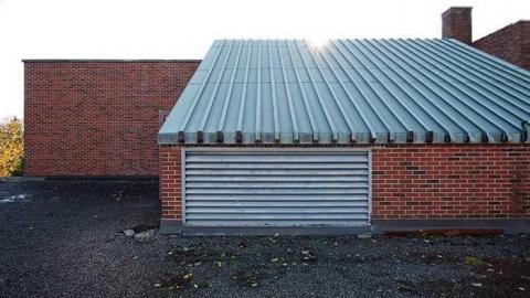 Oct '09 - A Chance Encounter - Dundas-District-Public-School10.jpg