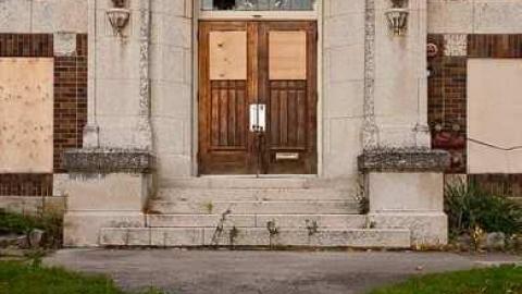Oct '09 - A Chance Encounter - Dundas-District-Public-School13.jpg