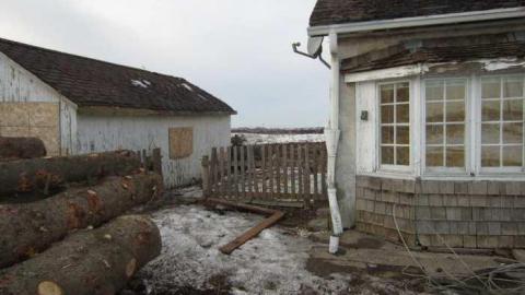 All Alone - Built-On-Bayview23.jpg