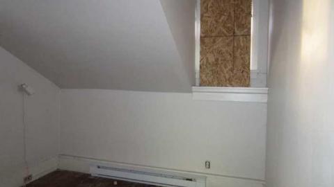 All Alone - Built-On-Bayview15.jpg