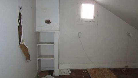 All Alone - Built-On-Bayview16.jpg