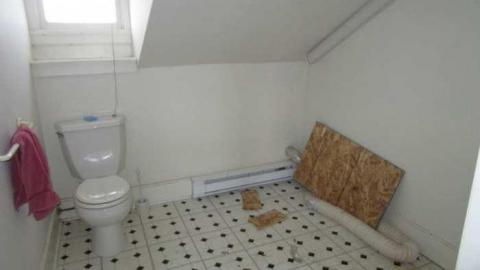 All Alone - Built-On-Bayview17.jpg