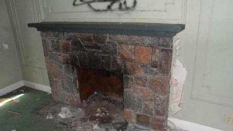 Gutted but they music plays on - Abandoned-Bungalow14.jpg