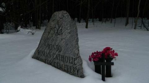 Minto Pioneer Cemetery - Roman-Catholic-Pioneer-Cemetery14.jpg