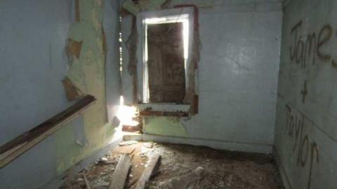 In & Out in Seconds - Cold-Rain2.jpg