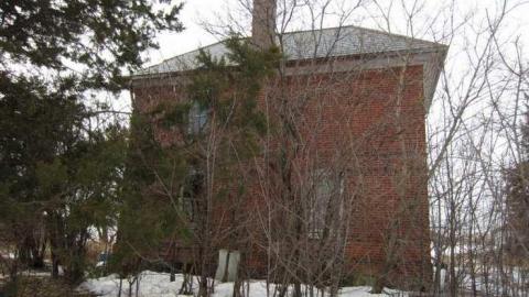 Green Porch - Homeless - 04.jpg