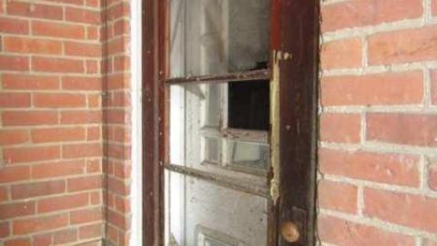 Green Porch - Homeless - 06.jpg