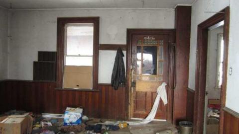 Green Porch - Homeless - 08.jpg