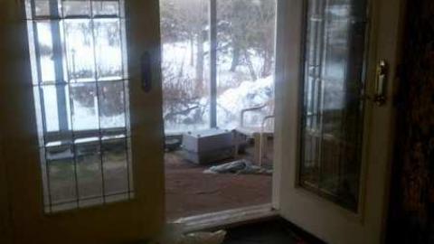 How is this left? - Abandoned-Cat-Lady-House325.jpg