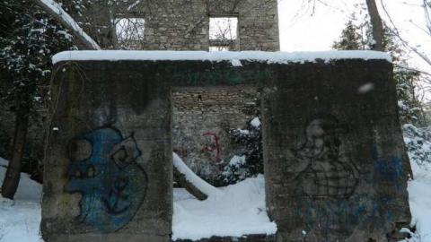 FEB 2013                       - Foundry-Building-Elora53.jpg