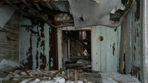 Collapsed Pioneer Log Home - Collapsed-Pioneer-Log-Home28.jpg