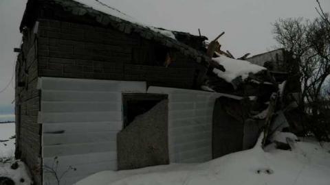 Collapsed Pioneer Log Home - Collapsed-Pioneer-Log-Home29.jpg