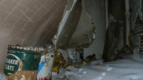 Collapsed Pioneer Log Home photo 4