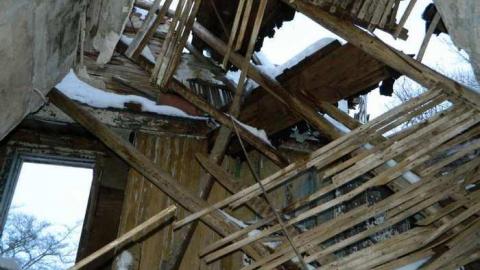 Collapsed Pioneer Log Home - Collapsed-Pioneer-Log-Home36.jpg