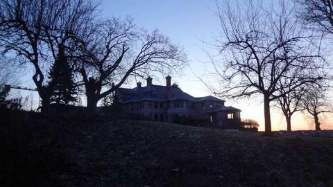 Beautiful Dawn - Edgemere-Mansion9.jpg