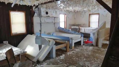 Sleeps 10 - Flopper8.jpg