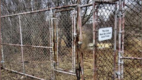 8 Signs of Cyanamid - Signs-of-Cyanamid2.jpg