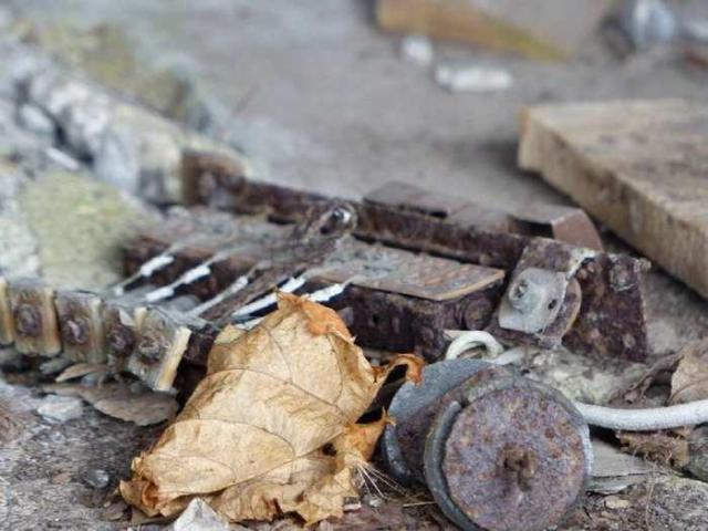 Dilapidated old house and 3 barn photo 3