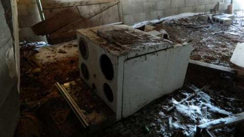 I'll Huff n Puff n... - Collapse-Imminent-On-10th-Line3.jpg