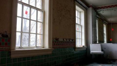 Mid March 2013 - Edgemere-Mansion79.jpg