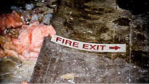 Welcome and Goodbye - IMG_3671-2.jpg