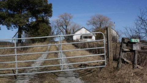 Pleasantville - Pleasantville-Abandoned-Farm12.jpg