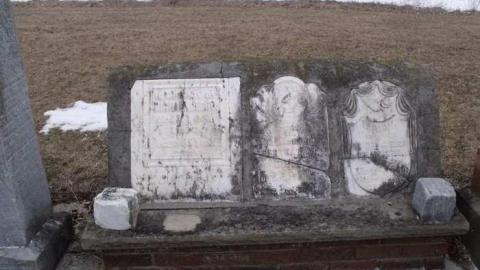 Photo from Willoughby Cemetery