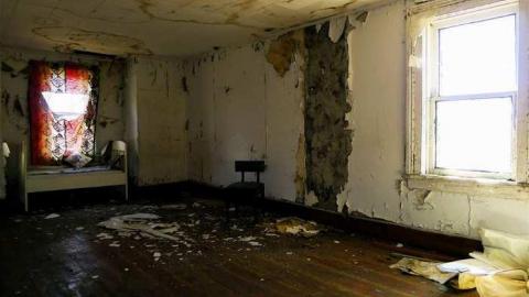 Late March 2013 - 8607503741_dfb8422b54_b.jpg